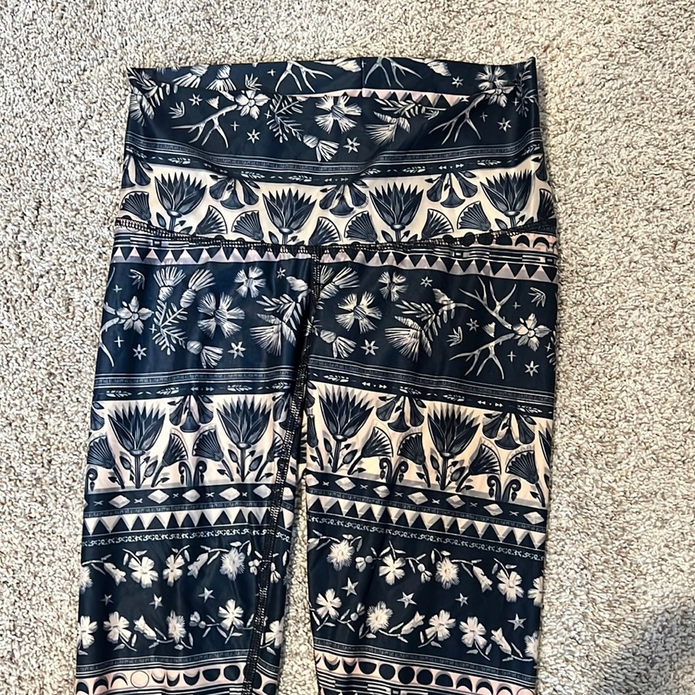 Teeki yoga pants